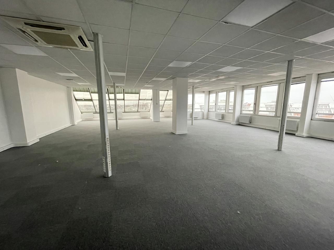 Bureau Villeneuve-d'Ascq 2369m² Location bureau Villeneuve-d'Ascq Nord OLBUR2202327 20